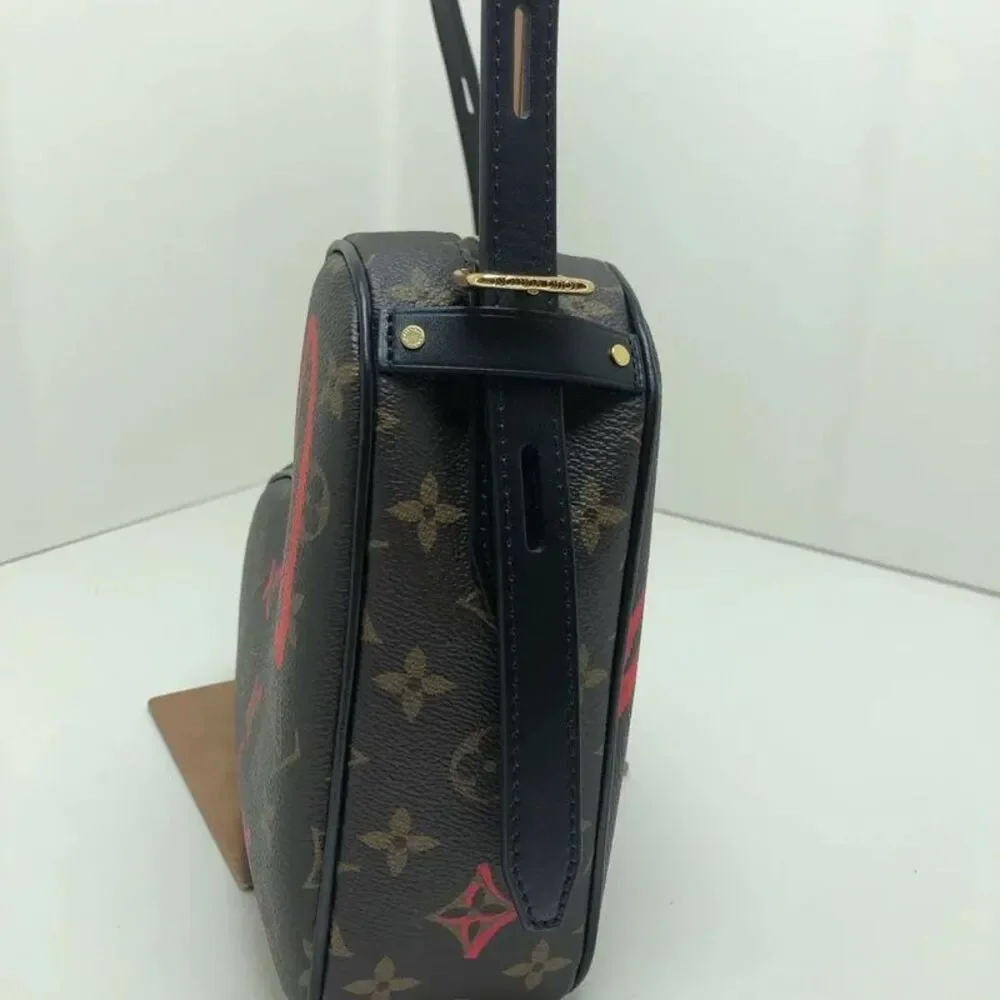 Louis Vuitton Women Pre-Loved Bag Very Good Condition